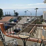 Il Mare Degli Dei Bed & Breakfast 4*