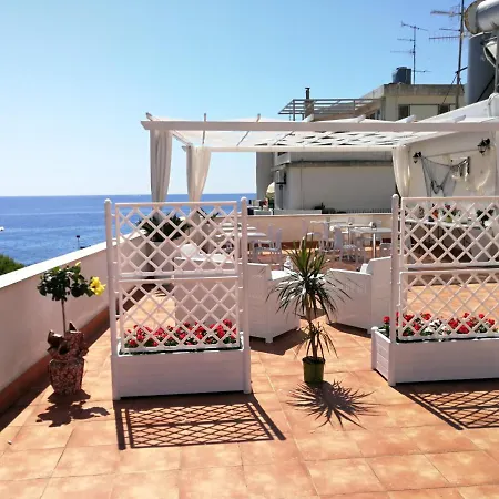 Il Mare Degli Dei B&B 4*