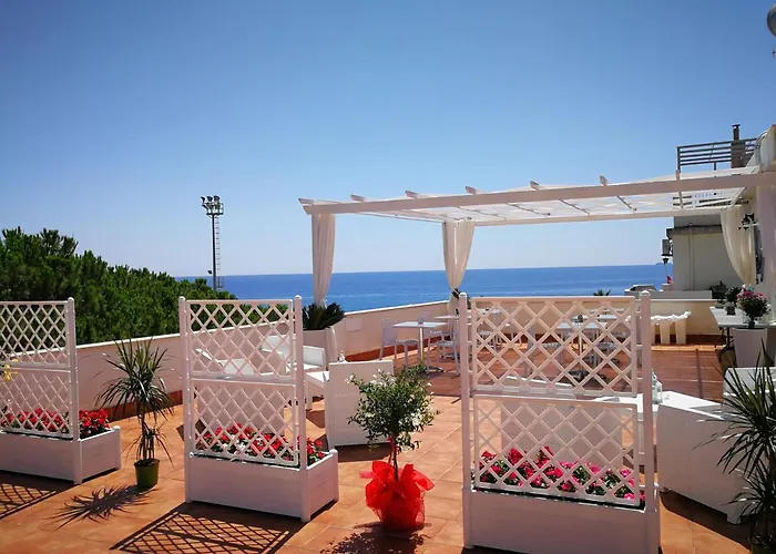 Il Mare Degli Dei Bed and Breakfast 4*