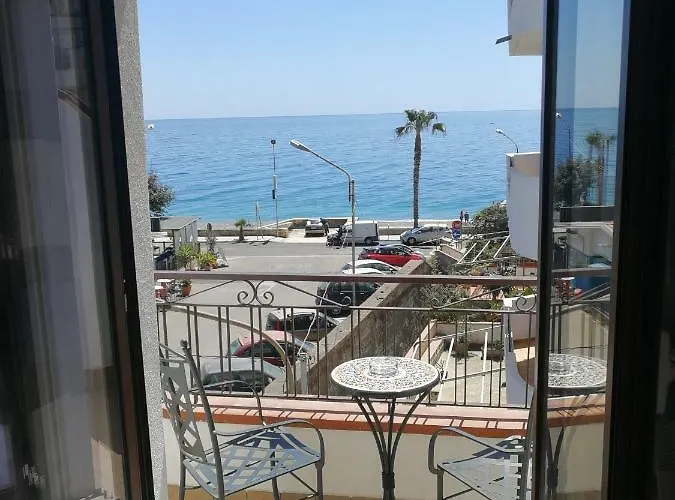 Il Mare Degli Dei 4* Letojanni