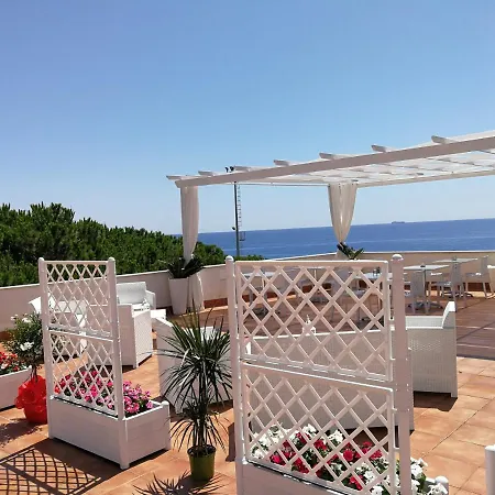 Il Mare Degli Dei 3* לטויאני